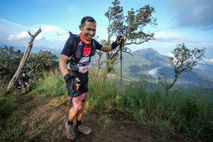 BIB: 8114
                            <button type="button" onclick="openModal(22431985)" class="btn btn-primary btn-sm float-right btn-popup" data-toggle="modal" data-target=".modal-high-quality">
                        <i class="fas fa-shopping-cart"></i> Add to Cart
                    </button>
                                            <button type="button" onclick="isThisMe(22431985, true)" class="btn btn-success btn-sm float-right btn-popup btn-isme hidden" data-toggle="tooltip" data-placement="bottom" title="นี่คือรูปของคุณใช่ไหม คลิกที่นี่เพื่อเอาเข้าอัลบั้ม">
                        <i class="fas fa-plus"></i> Add to album
                    </button>
                    <button type="button" onclick="isThisMe(22431985, false)" class="btn btn-warning btn-sm float-right btn-popup btn-isnotme hidden">
                        <i class="fas fa-ban"></i> Remove from album
                    </button>